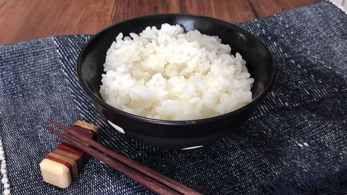 ミツカン おはようございます 今日は米の日らしい ほかほかご飯に卵を乗せて上から味ぽんをサッと この朝ご飯 22 08 18 俺ノランキング